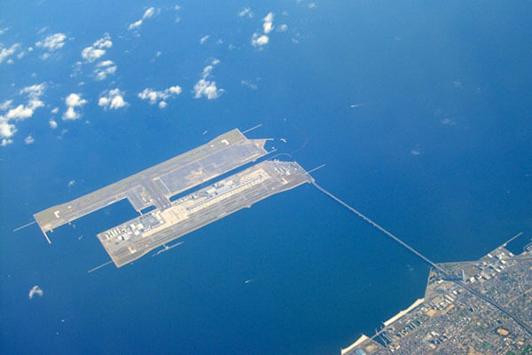世界第一座海上機場