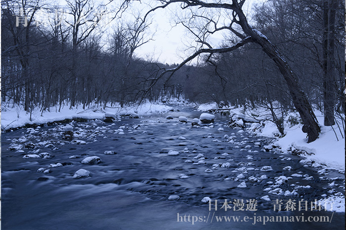 奧入瀨溪冬季雪景