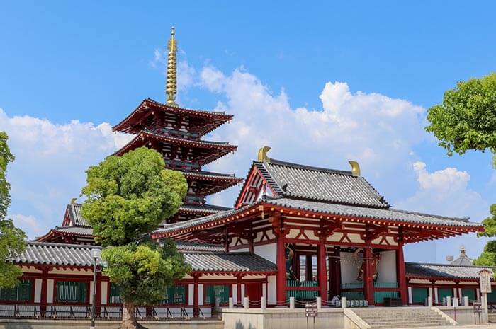 日本最古老的寺院之一　四天王寺