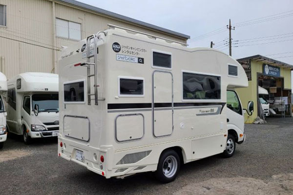 TOYOTA CAMROAD Robinson B66斜側面