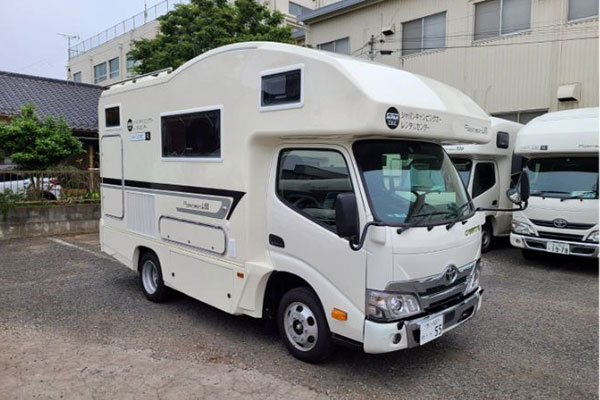 TOYOTA CAMROAD Robinson L66斜側面